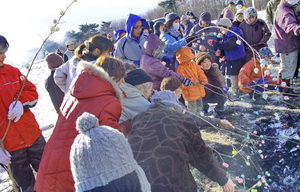 地域のどんど焼きに参加